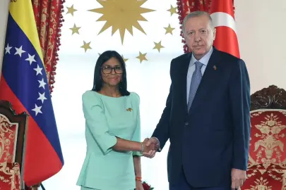 Erdoğan, Venezuela heyetini İstanbul’da kabul etti... Ticaret hedefi 3 milyar dolar