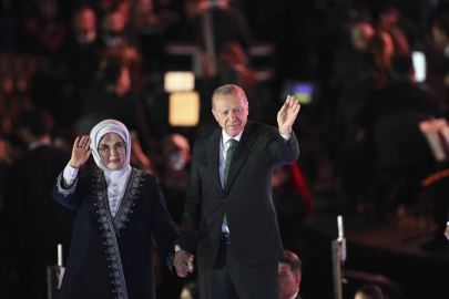 AK Parti 25. yaşını kutluyor. Cumhurbaşkanı Erdoğan: Çeyrek asrı devirmenin gururunu yaşıyoruz