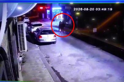 Üç kardeşin Darıca sahilinde gizemli ölümü. Tek renk giyinmişler, kol kola yürümüşler