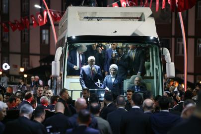 Cumhurbaşkanı Erdoğan, memleketi Rize'de. ''Yaklaşan seçimleri başarıyla atlatacağımıza inanıyorum''